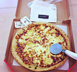 Pizza Hut food