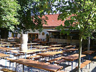 Kastaniengarten Brauereischenke Oberhaunstadt inside