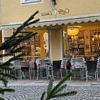 Caffe Lucca food