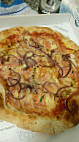 Alain Pizza food