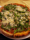 Pizzeria pomodoro e basilico food