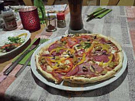 Pizzeria-Ristorante Tre-Soldi food