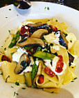 Annabelle's Pastaria food