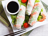 Hasya Closa Vietnam Roll food