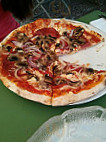 Pizzeria Vesuvio food