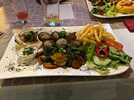 Restaurant Afrin food