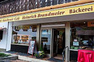 Heinrich Brandmeier Backerei Konditorei Cafe inside