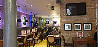 The Slug And Lettuce inside