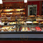 Cafe Bäckerei Tirolese Cafeteria food