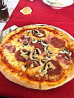 Pizzeria Pisco food