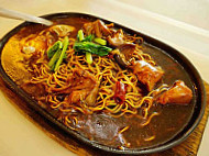 Sizzling Ahlai Keladi food