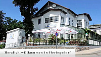 Zur Klause - Restaurant & Pension inside