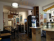 Café Auszeit inside