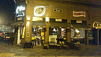 Ciro Resto Bar outside