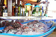 Chiringuito Oasis Playa food