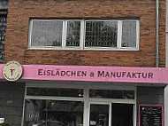Eisladchen & Manufaktur inside