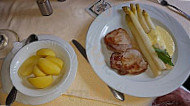 Hotel Restaurant Kriemhilde food
