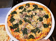 Pizzeria-Trattoria Lago Blu food