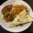 Lucky's Punjabi Dhabba Indian Head food