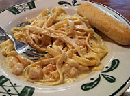 Olive Garden food