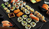 Sushi Don food