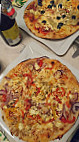 Pizzeria Metro food