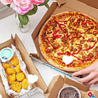 Domino's Pizza food