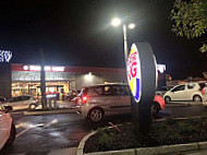 Burger King outside