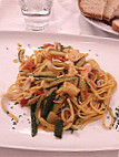 Uomini Di Mare food