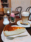 Sachers Café Alte Munz food