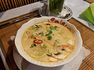 Bua Luang Thai Restaurant food