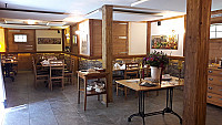 Restaurant Le Baron inside