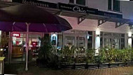 Chic - Mediterranes Restaurant inside
