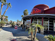 Red Robin Gourmet Burgers And Brews outside