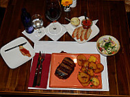 La Chacra Argentinisches Steakhaus & Pension food