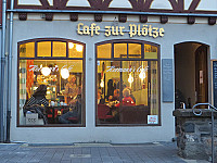 Hermann's Cafe Zur Plotze inside