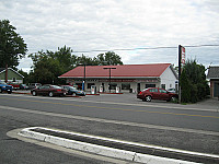 Tammy's Country Kitchen outside