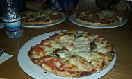 Pizzeria Ja food