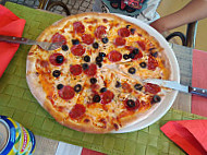 Pizzaria Mario food