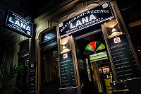 Pizzeria Lana inside