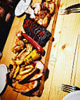 Raph's Bbq Family Diner food