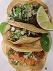 Tacos Y Mas Oak Lawn food