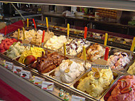 Daves Gelateria Artigiana food