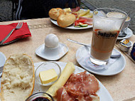 Café Macchiato food