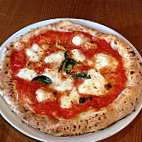 Pizzeria food