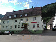 Hotel Gasthof zum Hirsche outside