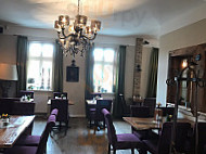 Cafe & Brasserie Hagemeister inside