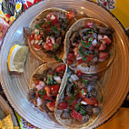Mexicano La Taqueria food
