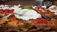Pizzeria Rivoluzione Pizza food