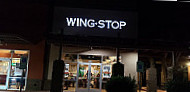 Wingstop inside